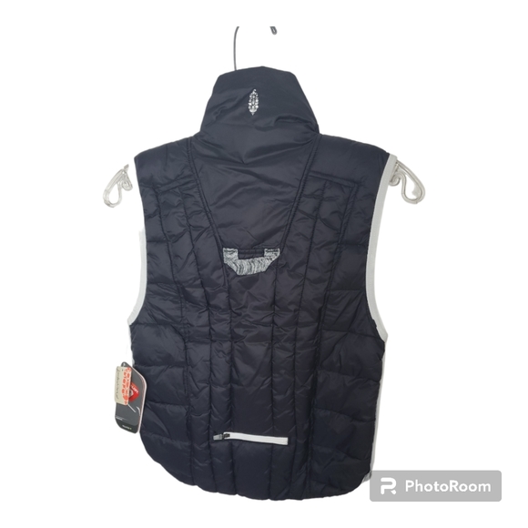 FP movement free people womens run this puffer vest black - Picture 3 of 5